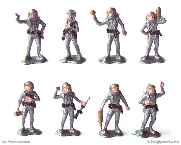 LP astronaut figures - grey with painted details